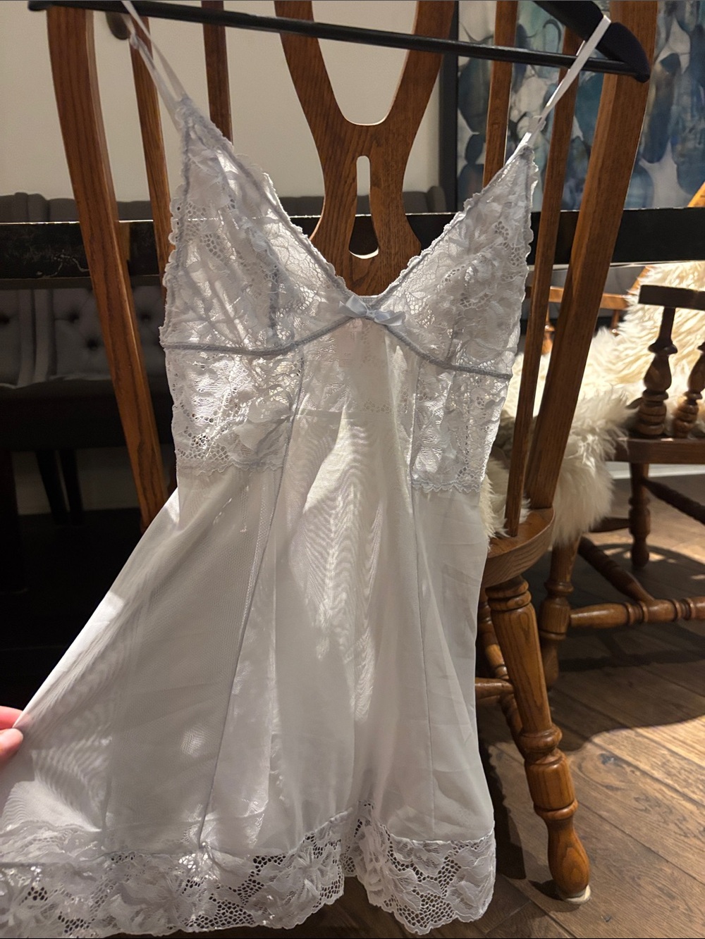 La Vie En Rose White Lace Trim Chemise